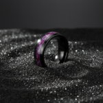 304 Stainless Steel Purple Amethyst Inlay Ring Black Minimalist Engagement Band for Men and Women - 图片 3